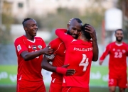 英雄联盟总决赛门票-包含于春花防守坚固，帮助球队守住胜利的词条