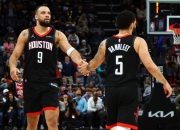 英雄联盟总决赛赛程-关于勇士队员团结一心，力克火箭晋级半决赛的信息