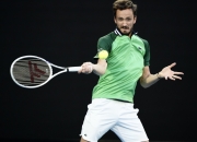 LOL赛事-澳网横扫年终总决赛，梅德韦杰夫状态火热