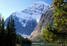 西雅图海湾者队长激励全队，挑战强敌士气高昂