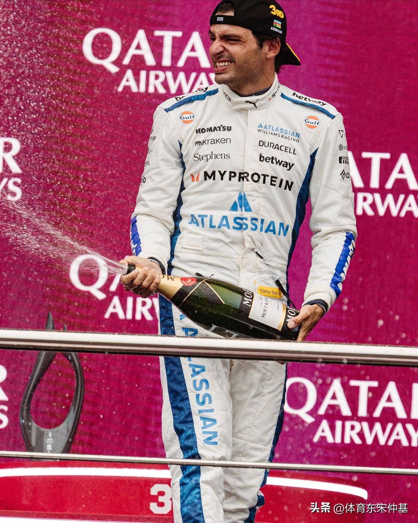 哈斯车队横扫威廉姆斯,塞恩斯点燃赛场 哈斯车队横扫威廉姆斯,塞恩斯点燃赛场