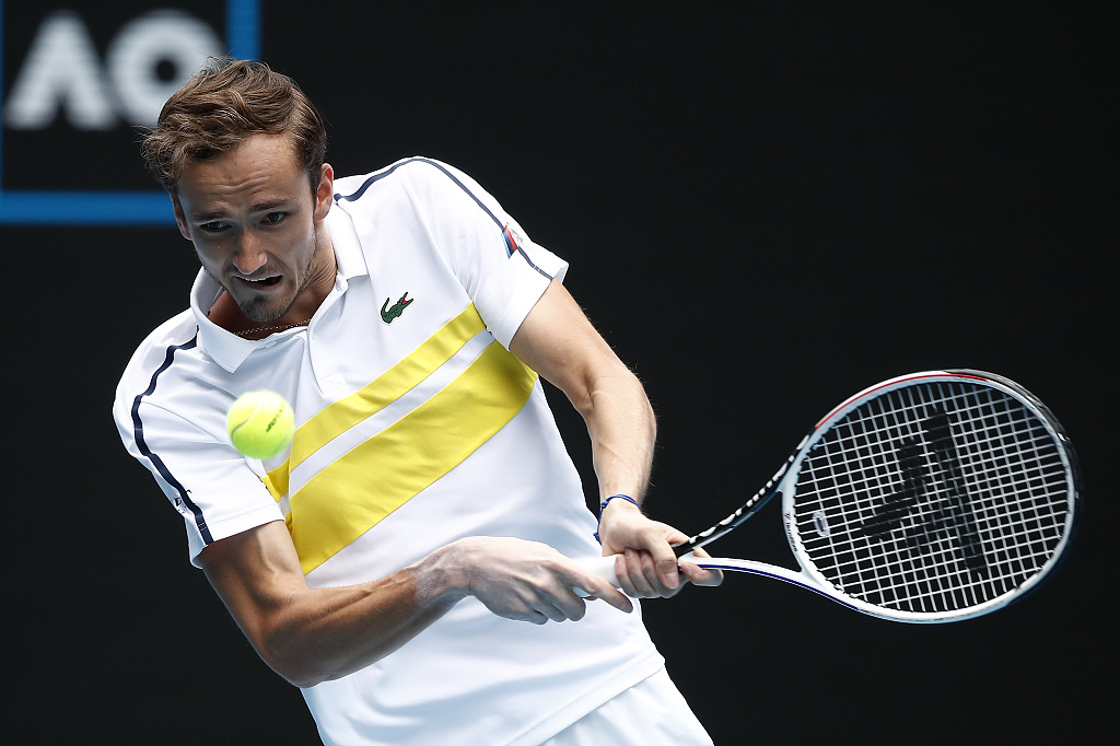 拉沃尔杯横扫戴维斯杯,梅德韦杰夫扛起全队 拉沃尔杯横扫戴维斯杯,梅德韦杰夫扛起全队